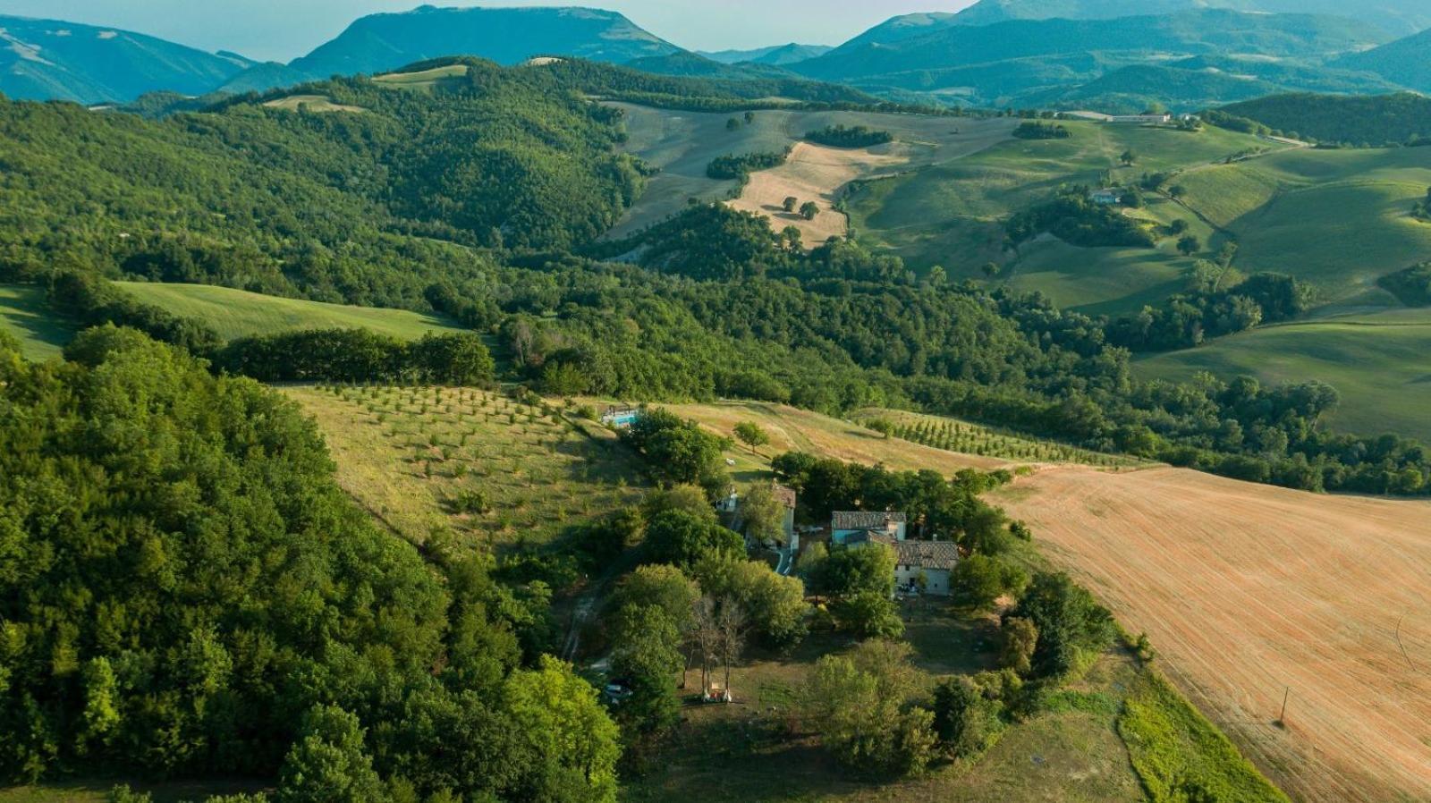 Апартаменты Agriturismo Il Fienile Di Ca Battista Кальи Экстерьер фото