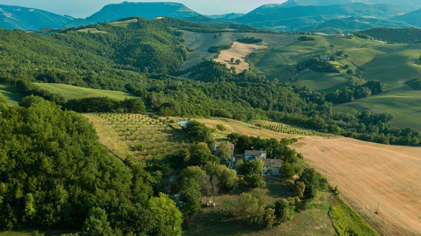 Agriturismo Il Fienile Di Ca Battista Кальи Экстерьер фото