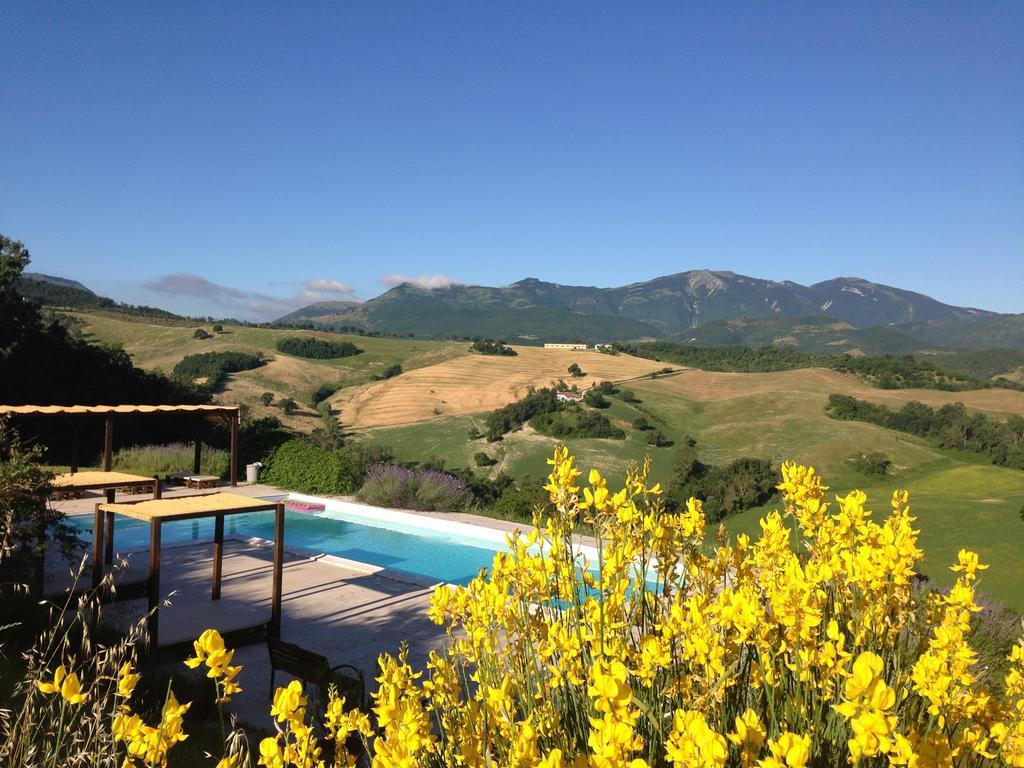 Agriturismo Il Fienile Di Ca Battista Кальи Экстерьер фото