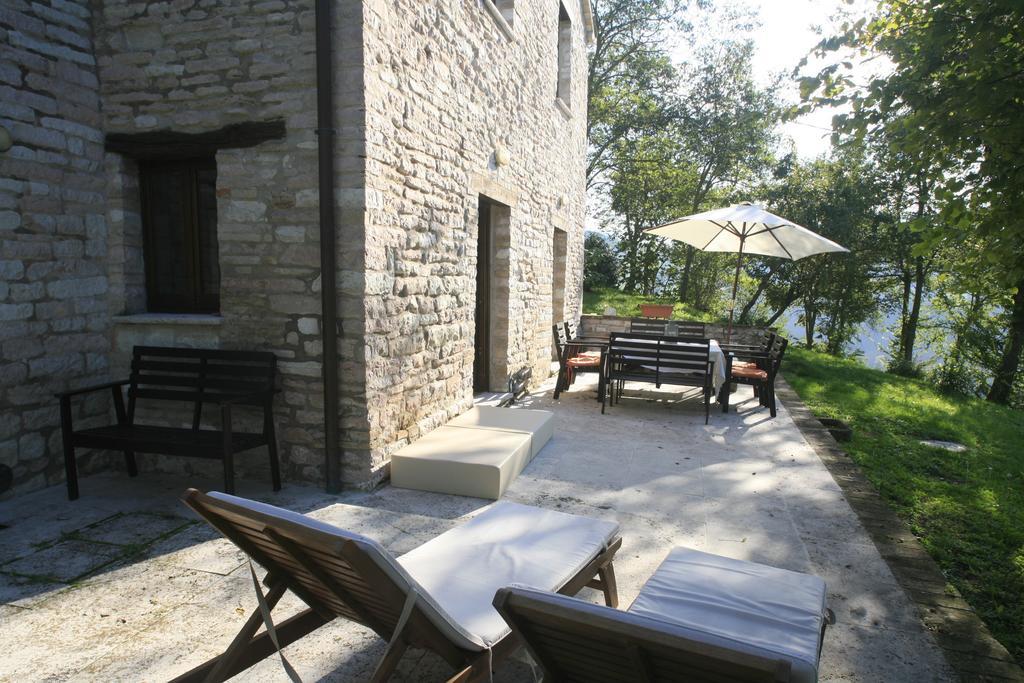 Agriturismo Il Fienile Di Ca Battista Кальи Экстерьер фото